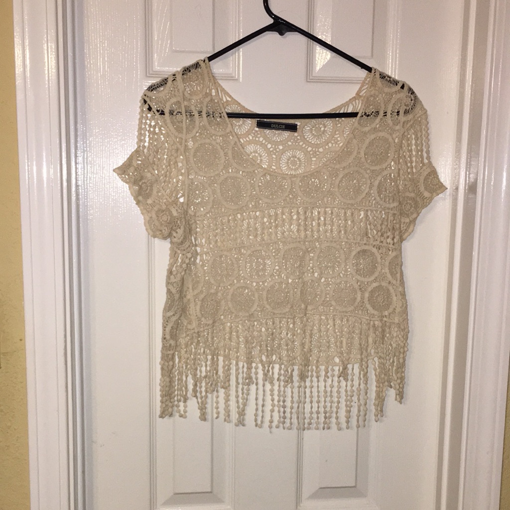 Small Netted Top .
